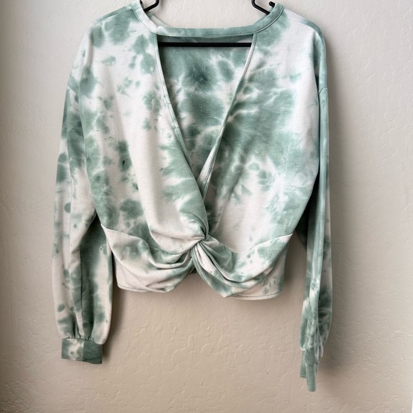 Nordstrom Oli Viv Tie Dye Comfy V Back Pullover V Back Sweater - Picture 2 of 10